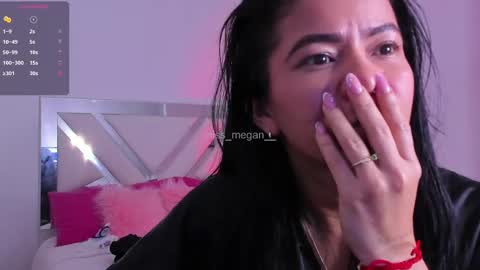   online show from April 20, 4:10 pm