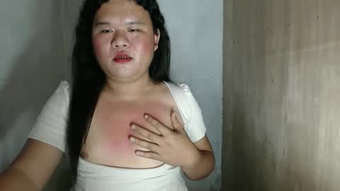 Nikie online show from November 25, 1:54 pm