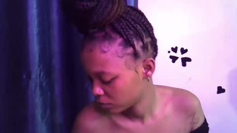 miss_rihanna2 online show from January 8, 5:30 pm