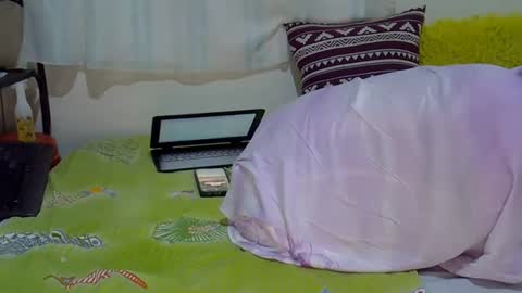 jasmine online show from December 18, 9:25 am