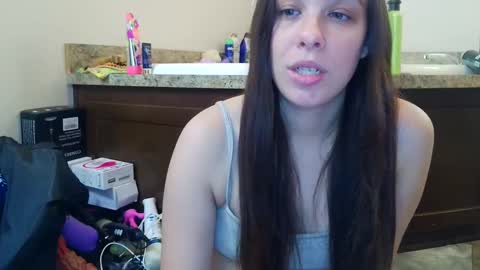 Bella online show from September 9, 3:34 pm