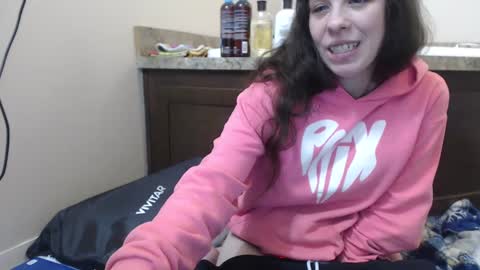 Bella online show from March 5, 5:29 pm