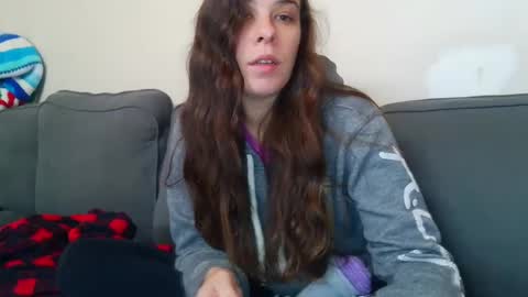 Bella online show from October 1, 6:18 pm