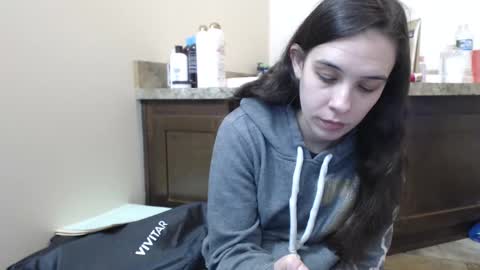 Bella online show from February 13, 2:56 am