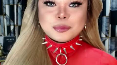 Tyra Davenport online show from October 22, 11:45 am