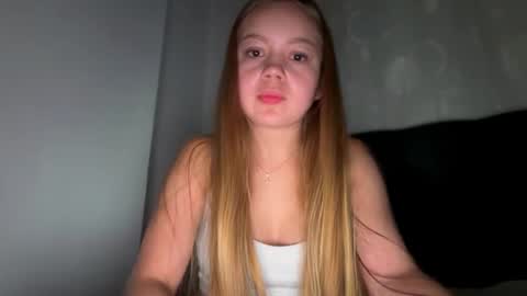 Ameliahs online show from February 20, 10:50 am