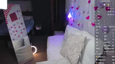 Becca online show from March 16, 5:44 am