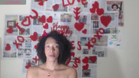 Donna di Diamanti online show from February 14, 10:12 pm