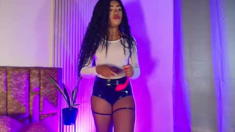 DIONNE online show from March 5, 11:52 am