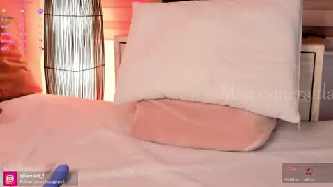 Julieta Arboleda   but i like call me esme online show from February 19, 10:31 pm