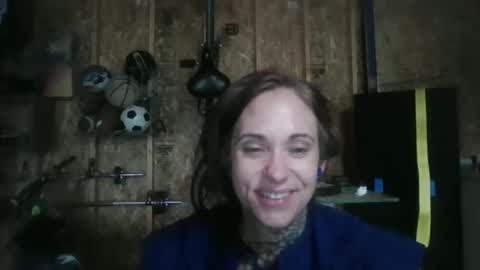 misshoneybadger333 online show from September 30, 11:26 pm