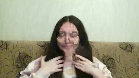 missis mona online show from September 16, 4:10 pm