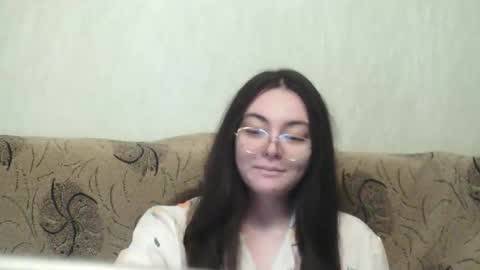 missis mona online show from February 1, 8:55 am