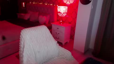 MissJenny7 online show from April 23, 8:43 pm