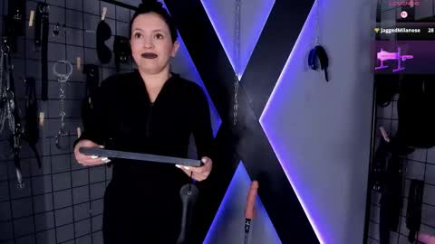 Miss Kara and Ariana online show from September 15, 11:55 am