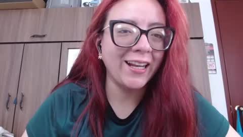 eva   online show from July 7, 2:10 pm