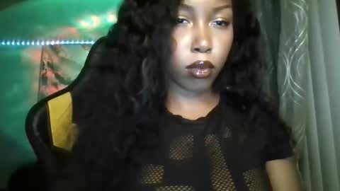 Snapshot of missladyonyx chatting on September 24, 2:40 am missladyonyx online show from September 24, 2:40 am