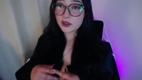 Miss Loise online show from October 28, 4:35 am