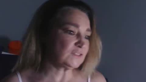 missmessyglaze online show from November 8, 7:44 am