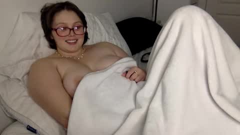 missmistressmal online show from December 3, 10:43 pm