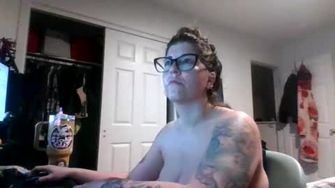 MissMona online show from April 17, 10:28 am