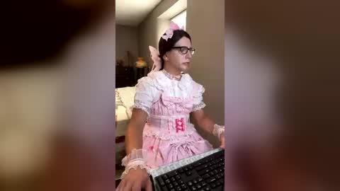 Nicole Smith online show from July 25, 10:29 pm