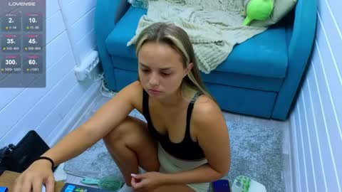 . online show from September 15, 3:13 pm