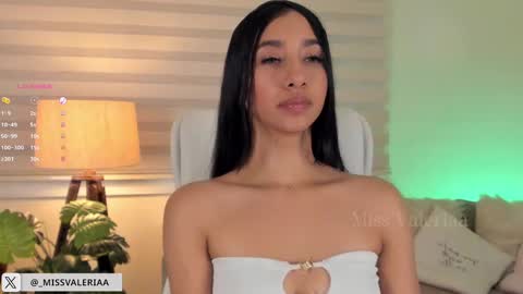 Valeria Davila online show from February 28, 5:48 am