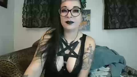 Missy Dee online show from October 10, 7:58 am