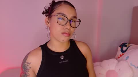 Missy Gainer online show from November 17, 11:40 pm