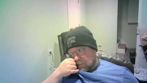 Mr. Happy online show from February 3, 6:22 am