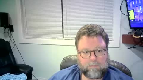 Mr. Happy online show from February 22, 7:23 am