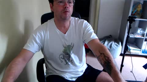 mistercoeur online show from July 18, 7:43 am
