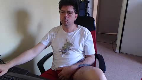 mistercoeur online show from April 4, 8:54 am