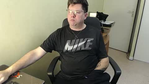 mistercoeur online show from January 31, 11:13 pm