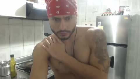 mistersam33 online show from February 13, 1:29 am