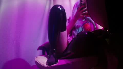 mistr_daria_femdom online show from June 11, 12:32 am