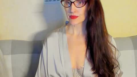 Victoria Eden online show from March 28, 8:21 pm