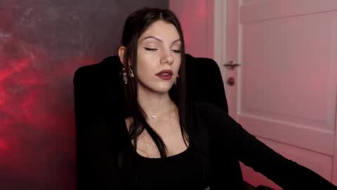 Miss Rochelle online show from April 28, 5:28 pm