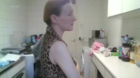 mistressmilly32 online show from June 4, 8:15 pm