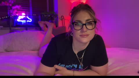 Miss X online show from March 6, 1:35 pm