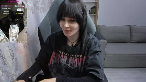 misty_dark online show from April 10, 11:37 am