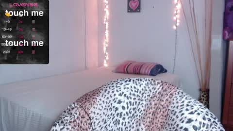 mitchwilson1 online show from September 13, 2:03 am