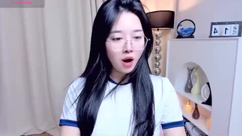 miu99999 online show from June 15, 2:25 am