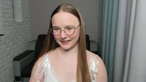 Miya online show from January 22, 9:21 pm