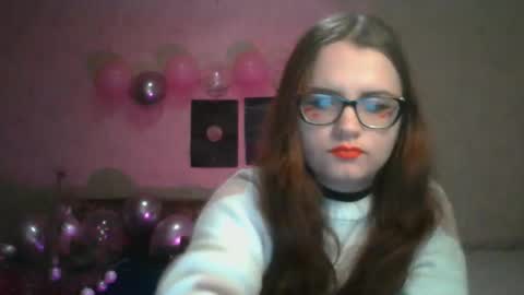 Snapshot of miyabe chatting on February 14, 4:31 pm Milana online show from February 14, 4:31 pm