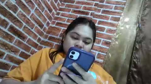 Cutiepie online show from February 8, 4:54 pm