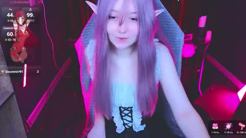 Mizuki online show from November 20, 9:12 pm