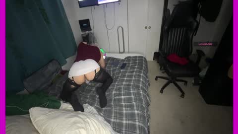 miki loves bbc online show from December 29, 2:52 pm