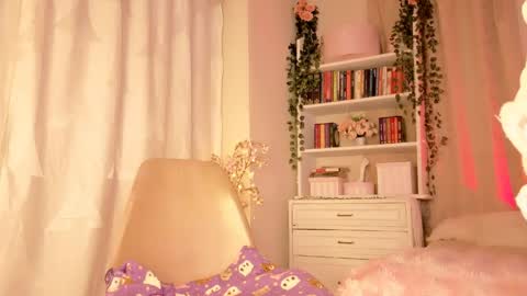 Alice online show from April 21, 2:51 am